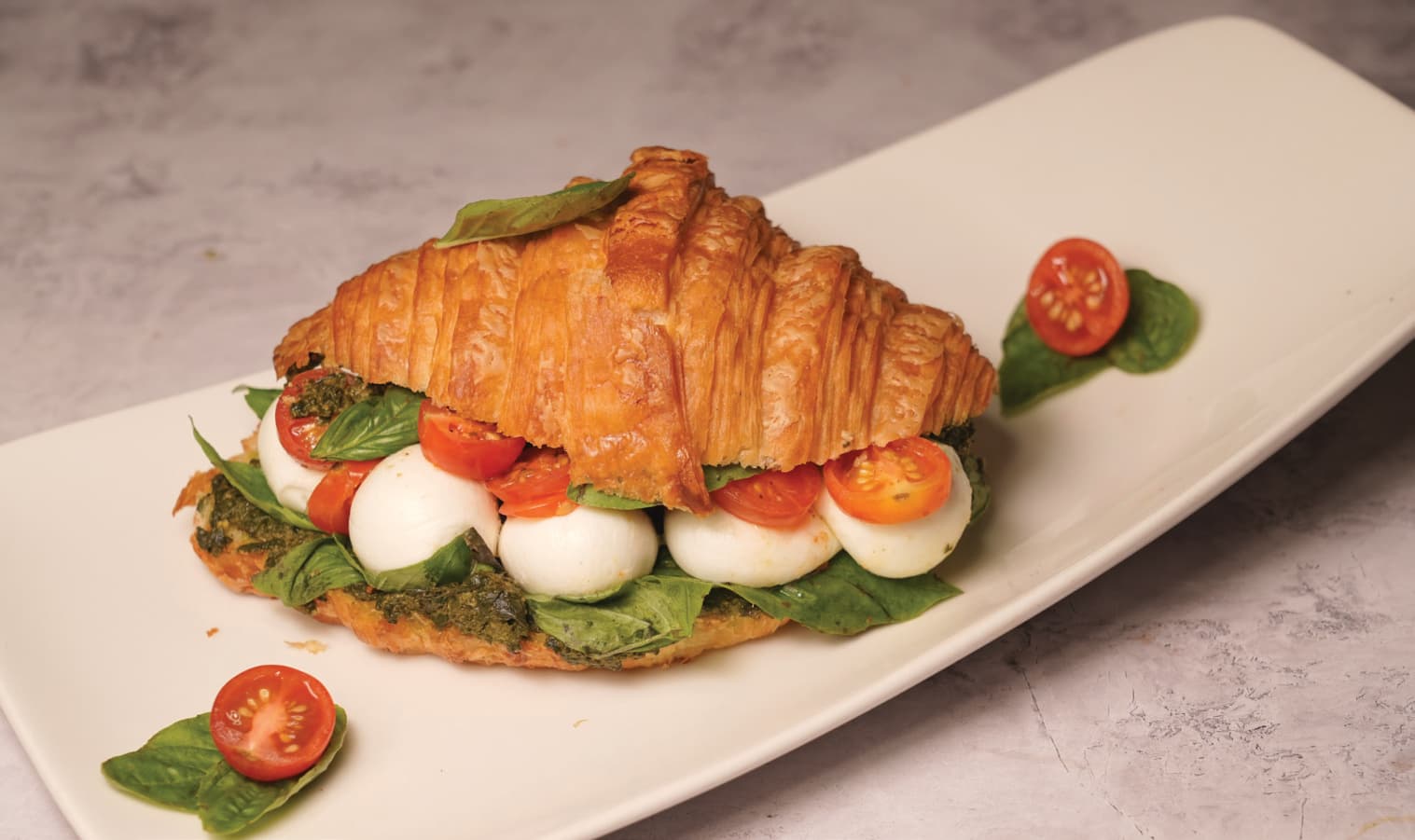 Pesto Verde Croissant
